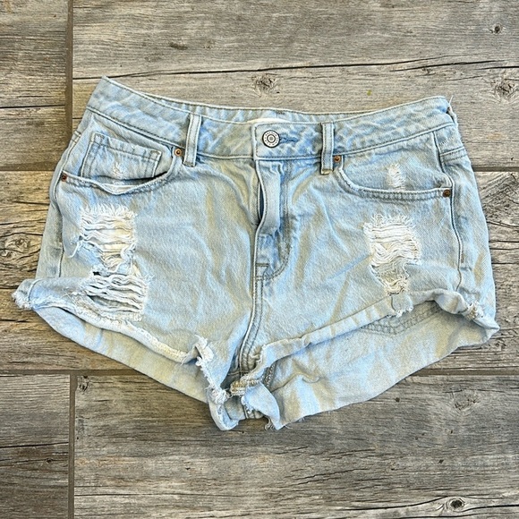 PacSun Pants - Pacsun high rise festival women’s distressed jeans shorts size 27